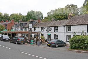 Picture of Royal Oak Inn