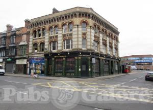 Picture of Hen & Chickens