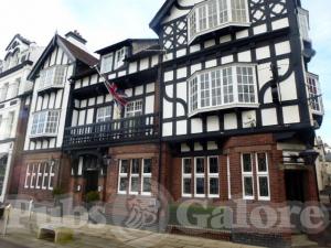 Picture of British Hotel