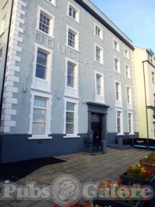 Picture of Douglas Hotel