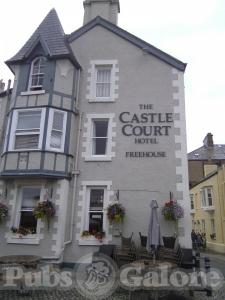 The Castle Court Hotel