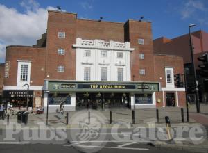 Picture of The Regal Moon (JD Wetherspoon)