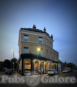 Picture of The Queens Arms