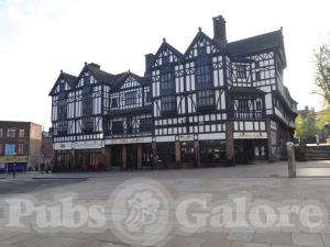 Picture of The Flying Standard (JD Wetherspoon)