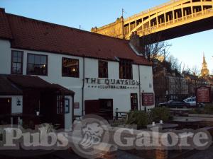 Picture of The Quayside (Lloyds No 1)