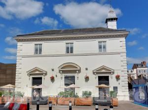 Picture of The Corn Exchange (Lloyds No1)