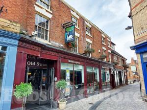 Picture of The Old Swan (JD Wetherspoon)