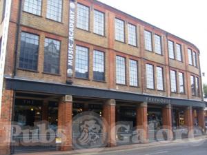 Picture of The Rodboro Buildings (Lloyds No 1)