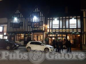 Picture of The Golden Bee (JD Wetherspoon)