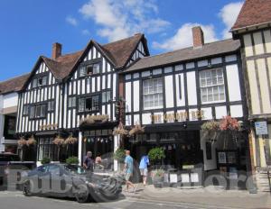 Picture of The Golden Bee (JD Wetherspoon)