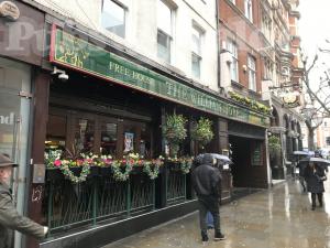 Picture of The William Morris (Lloyds No 1)