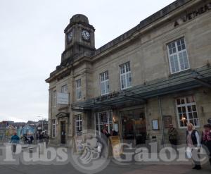 Picture of Yr Hen Orsaf (JD Wetherspoon)