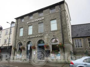 Picture of Yr Ieuan Ap Iago (JD Wetherspoon)