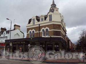 Picture of Raynes Park Tavern