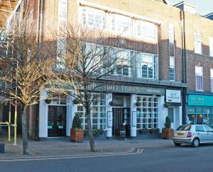 Picture of The Three Fishes (Lloyds No. 1)