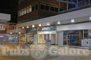 Picture of Molloy's