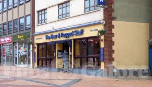 Picture of The Bear & Ragged Staff (JD Wetherspoon)