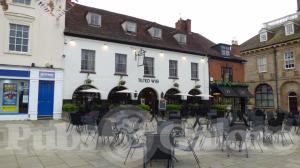 Picture of Tilted Wig