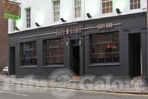 Picture of The Five and Lime