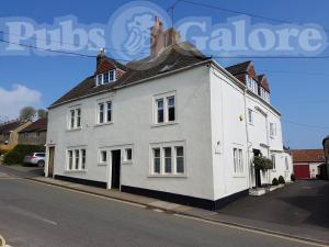 Picture of The Royal Oak
