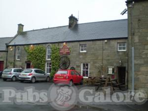 Picture of The Three Wheat Heads Inn