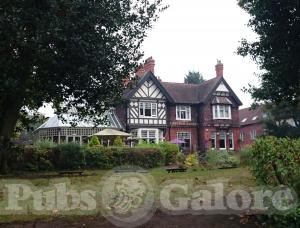 Picture of The Carlton Tavern