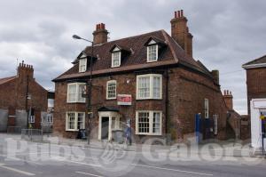 Picture of Cross Keys