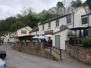 Picture of The Saracens Head Inn