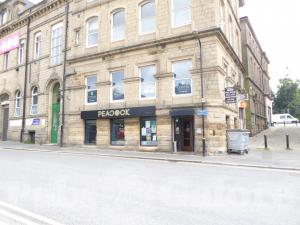 Picture of Peacock Bar