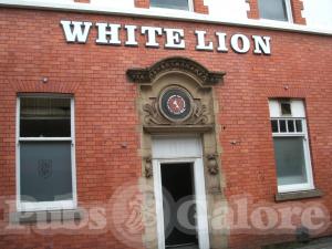 Picture of The White Lion