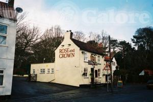 Picture of Rose and Crown