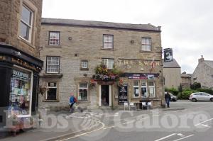 Picture of The Swan