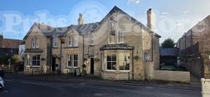 Picture of The Bear and Swan