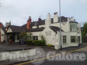 Picture of The White Lion
