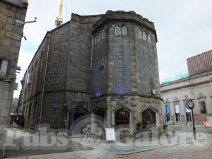 Picture of Triple Kirks