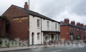 Picture of White Gates Inn