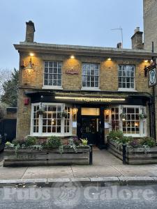 Picture of The Queens Head