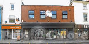 Picture of Qube Bar