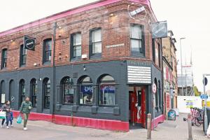 Picture of Six Six Bar