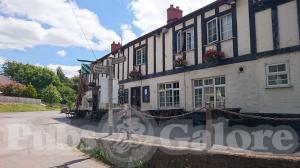 Picture of Talaton Inn