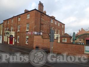 Picture of Turnor Arms