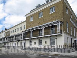 Picture of Royal Hotel