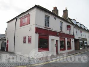 Picture of Snug Bar