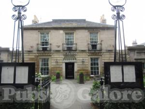 Picture of The Raeburn