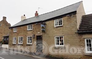 Picture of The Old Yew Tree Inn