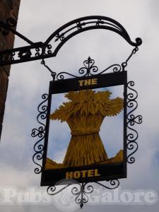 Picture of Wheatsheaf Hotel