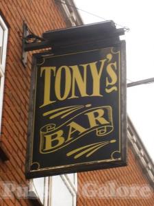 Picture of Tony's Bar