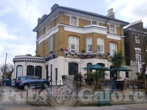 Picture of The Wickham Arms