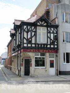 Picture of Wig & Pen