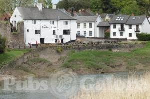 Picture of The Hanbury Arms